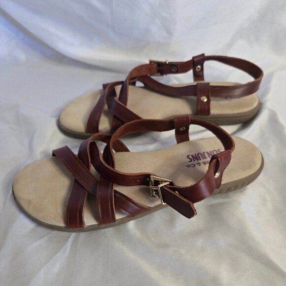 GH Bass & Co ' Sun Juns ' Open Toe Strappy Sandal (5) - Picture 2 of 7